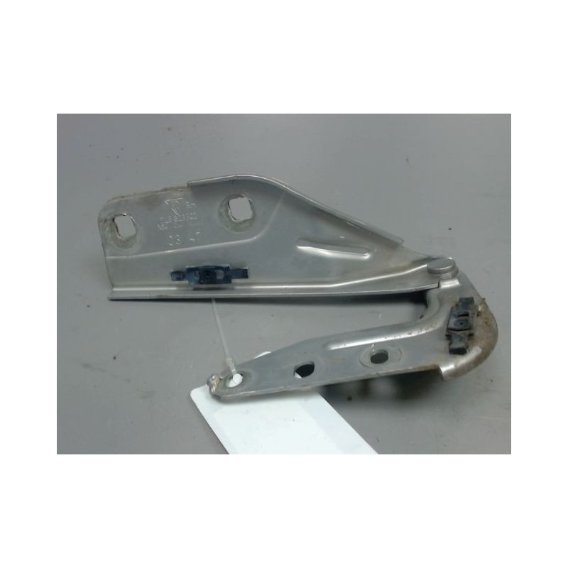 COMPAS DROIT CAPOT PORSCHE CAYENNE 2002-