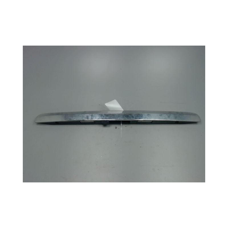 ECLAIREUR PLAQUE DE POLICE MERCEDES CLASSE B