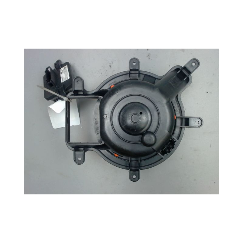 MOTEUR VENTILATEUR CHAUFFAGE PEUGEOT 3008