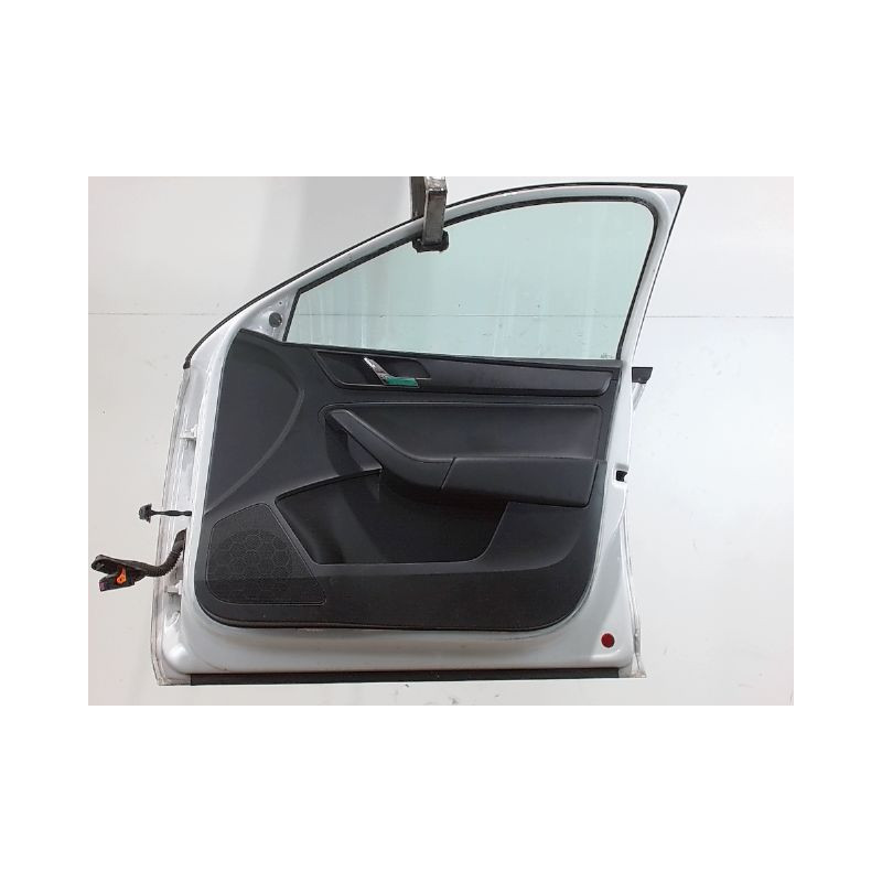 PORTE AVANT DROIT SKODA RAPID