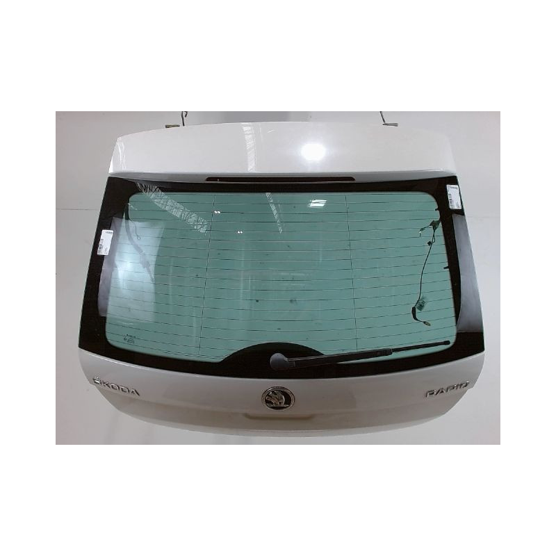 HAYON SKODA RAPID