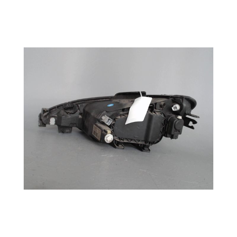 PHARE DROIT PEUGEOT 206 SW 02-06