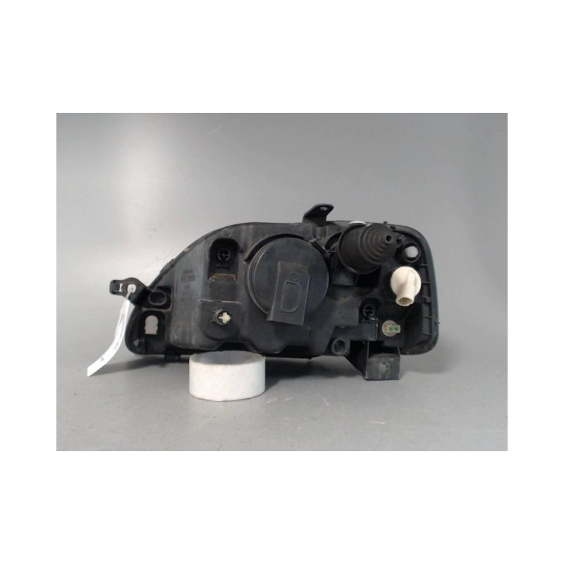 PHARE DROIT DACIA LOGAN 4 P 05-08