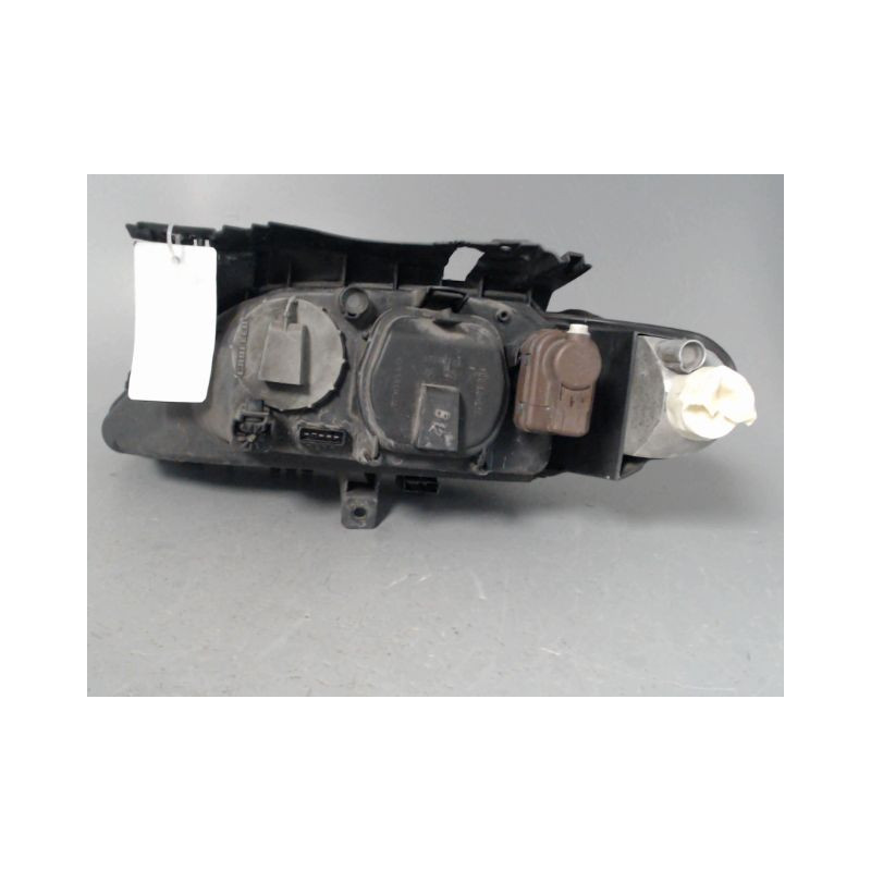 PHARE DROIT CITROEN XSARA BREAK -2000