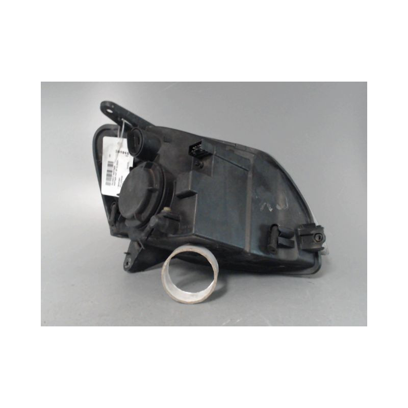 PHARE GAUCHE PEUGEOT PARTNER FGT 2002-