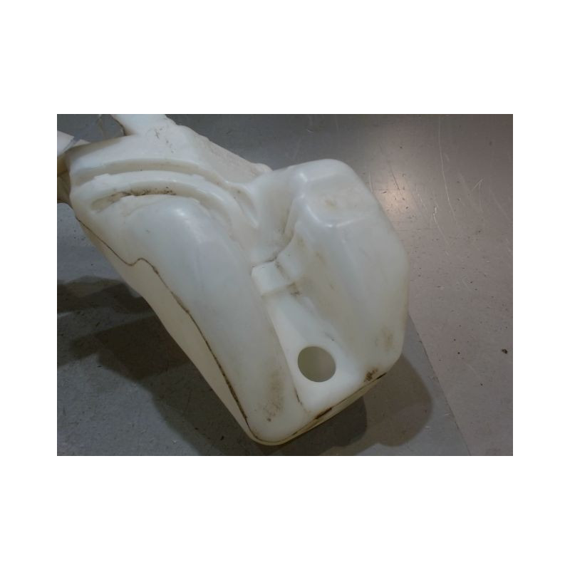 RESERVOIR LAVE-GLACE AVANT CITROEN C3