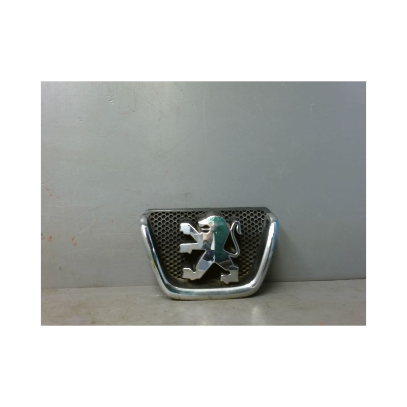 SIGLE CALANDRE PEUGEOT 206