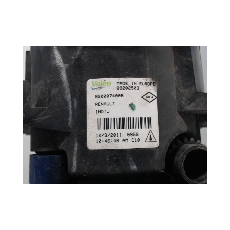 PHARE ANTIBROUILLARD AVANT DROIT DACIA DUSTER