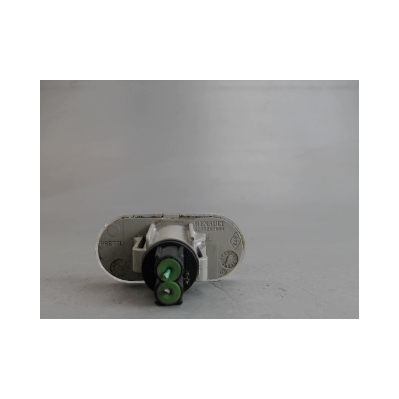 REPETITEUR AILE GAUCHE DACIA DUSTER