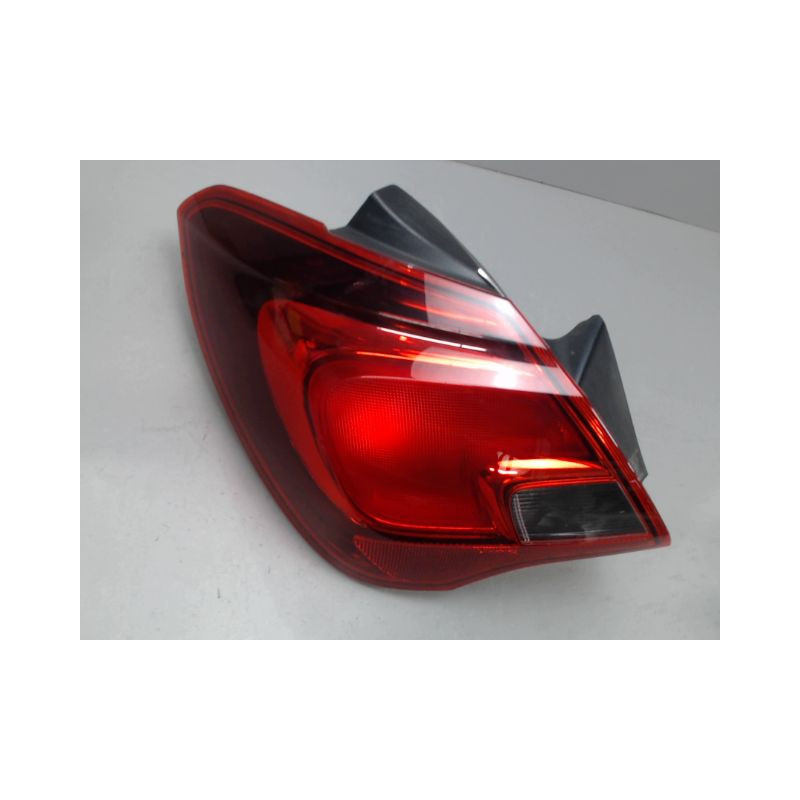 FEU ARRIERE GAUCHE  OPEL CORSA