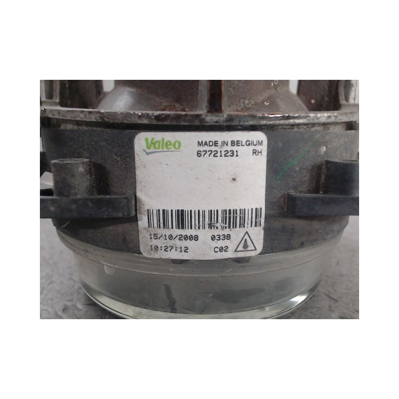 PHARE ANTIBROUILLARD AVANT GAUCHE SUZUKI JIMNY