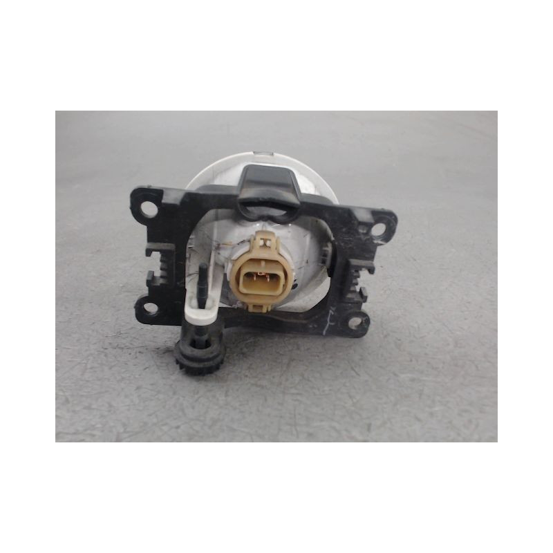 PHARE ANTIBROUILLARD AVANT DROIT CITROEN C3