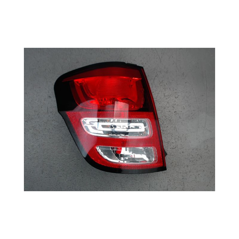 FEU ARRIERE GAUCHE  CITROEN C3