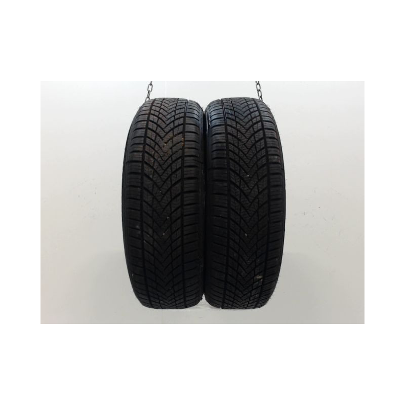 Paire de pneus TRACMAX ALL SEASON TRAC SAVER X PRIVILO 185 65 15 92 H