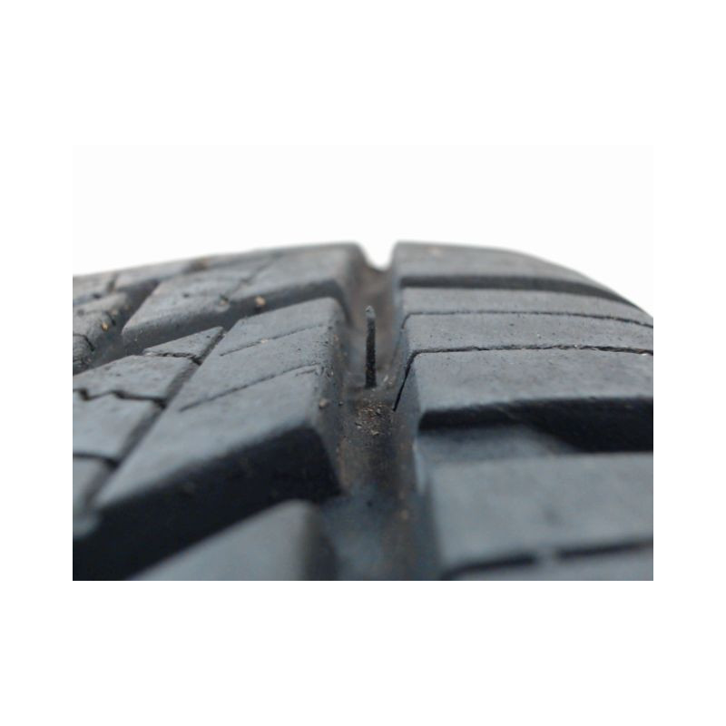 Pneu TRACMAX ALL SEASON TRAC SAVER X PRIVILO 185 65 15 92 H