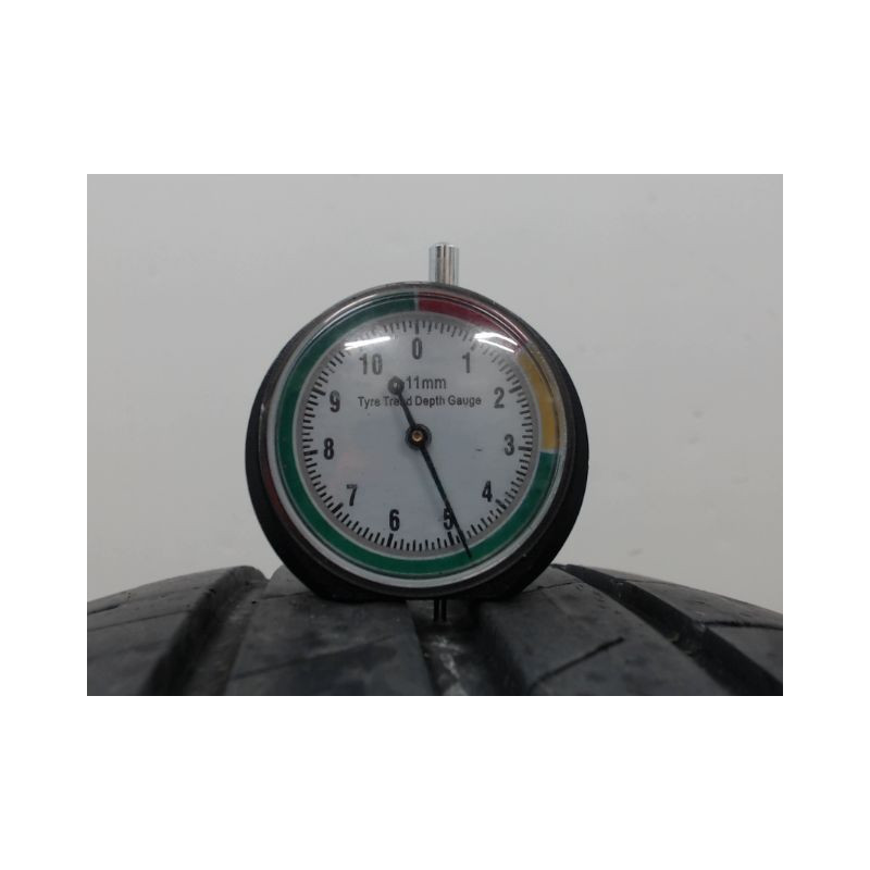 Pneu GOOD YEAR EFFICIENT GRIP PERFORMANCE 185 65 15 88 H