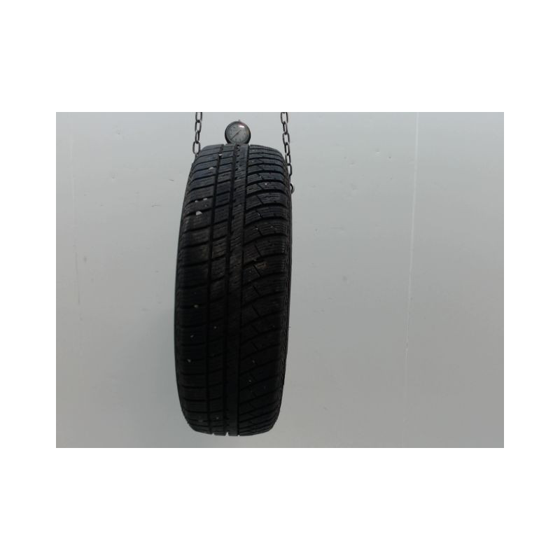 Pneu ROVELO ALL WEATHER R4S 175 65 14 82 T