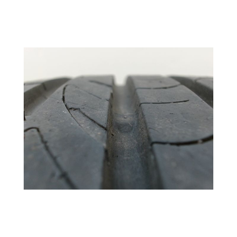 Pneu ROADSTONE EUROVIS HP02 205 50 17 93 V