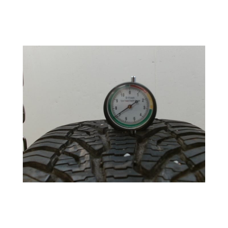 Pneu UNIROYAL ALLSEASON EXPERT 2 215 45 16 90 V