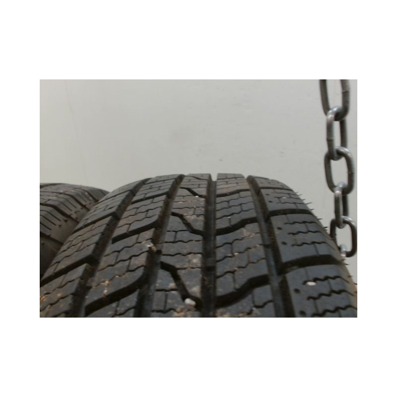 Paire de pneus APLUS A909 185 65 15 92 T