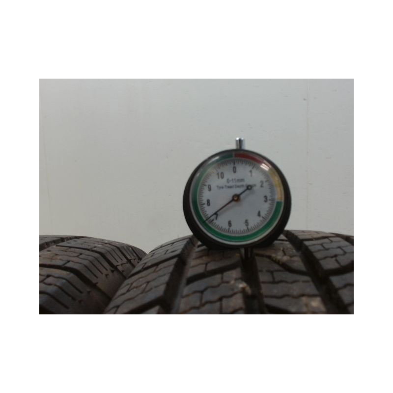 Paire de pneus APLUS A909 185 65 15 92 T
