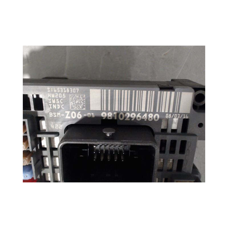 BOITE A FUSIBLES DS DS4