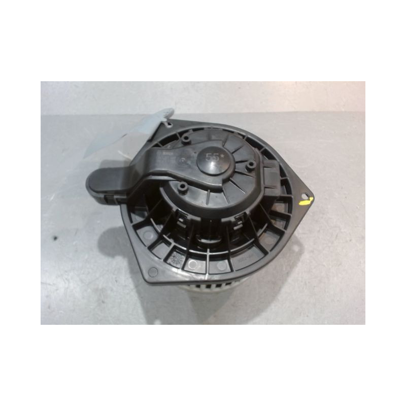 MOTEUR VENTILATEUR CHAUFFAGE SSANGYONG KORANDO