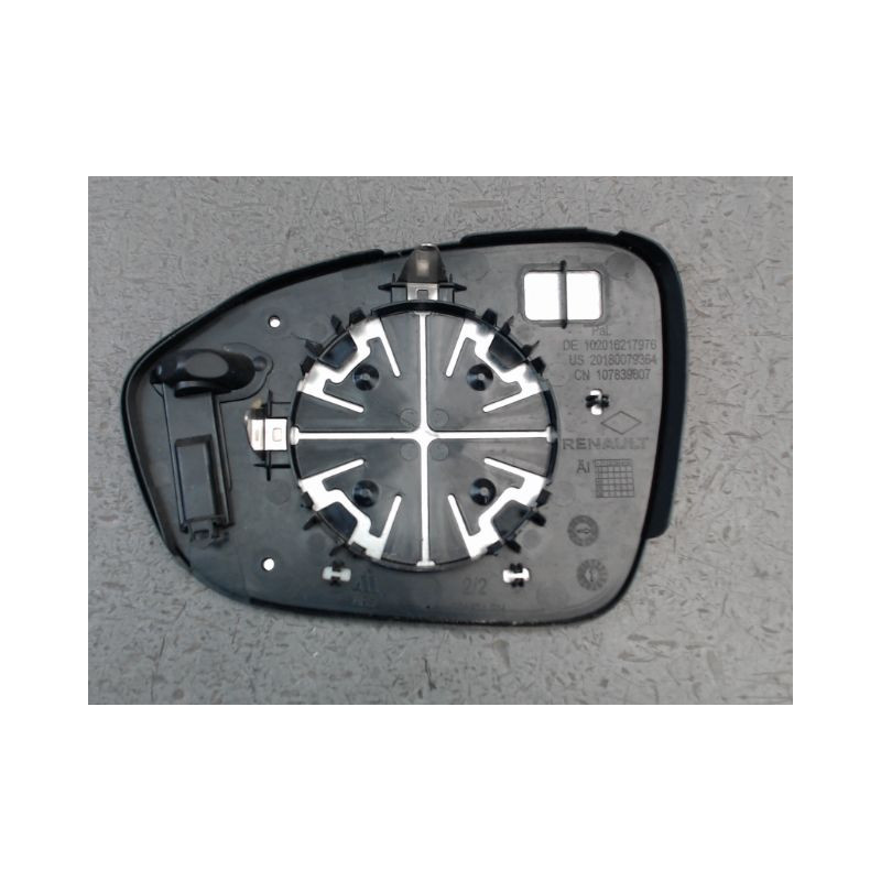 GLACE RETROVISEUR EXT D DACIA SANDERO