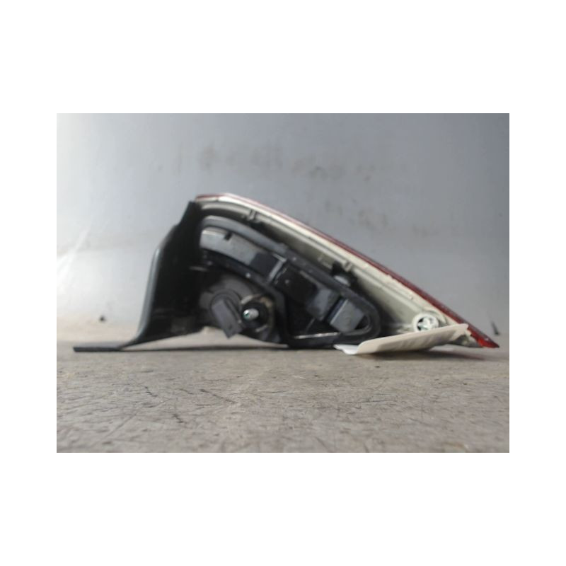 FEU ARRIERE GAUCHE  RENAULT LAGUNA III 2007-