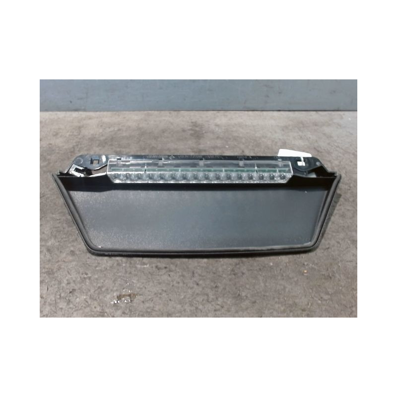 FEUX STOP SUPPLEMENTAIRE RENAULT LAGUNA III 2007-
