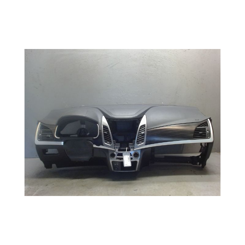 PLANCHE DE BORD  SSANGYONG KORANDO