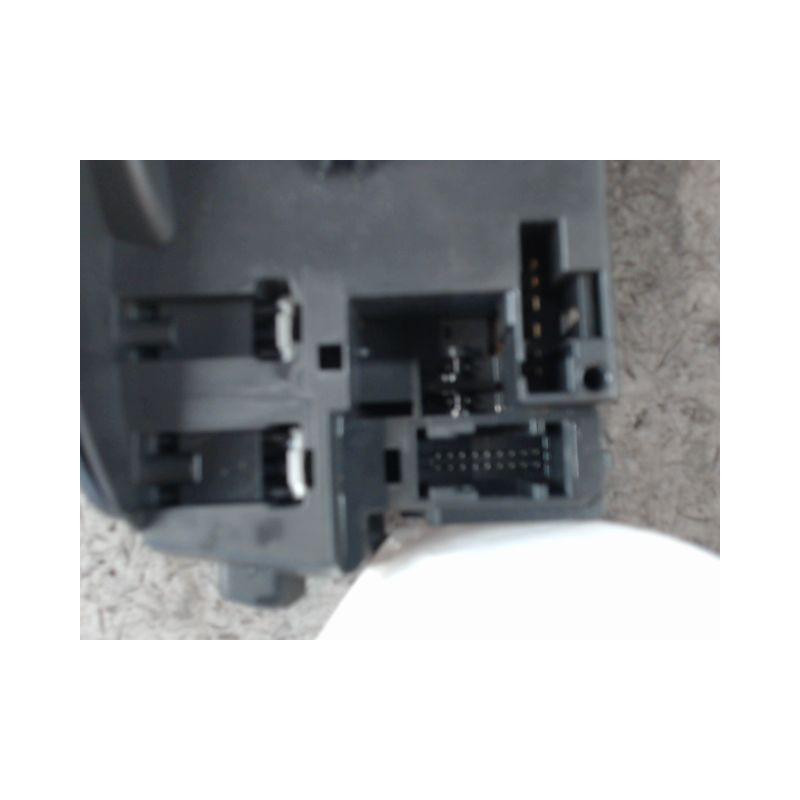 COMMANDE ESSUIE GLACE RENAULT CLIO III ESTATE 2008-