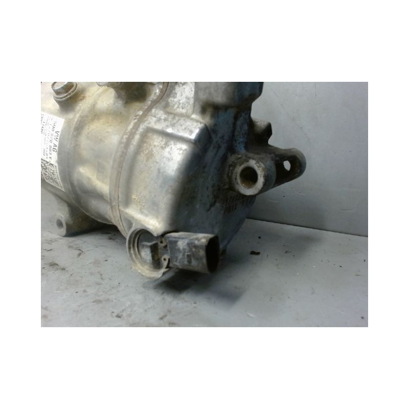 COMPRESSEUR AIR CONDITIONNE VOLKSWAGEN POLO