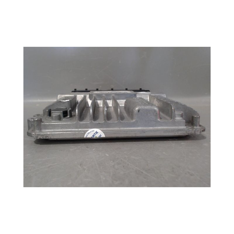 CALCULATEUR MOTEUR SSANGYONG KORANDO
