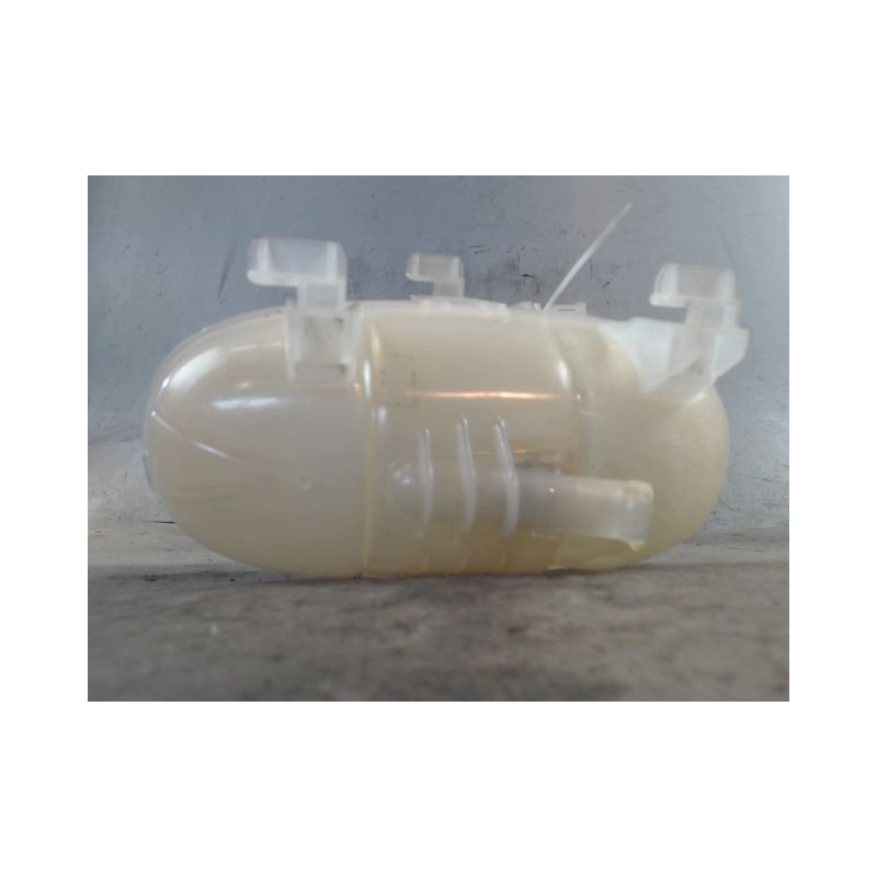 VASE EXPANSION RENAULT KANGOO