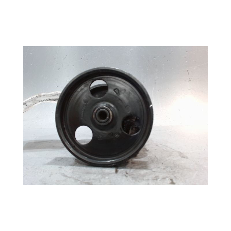 POMPE DIRECTION ASSISTEE RENAULT CLIO
