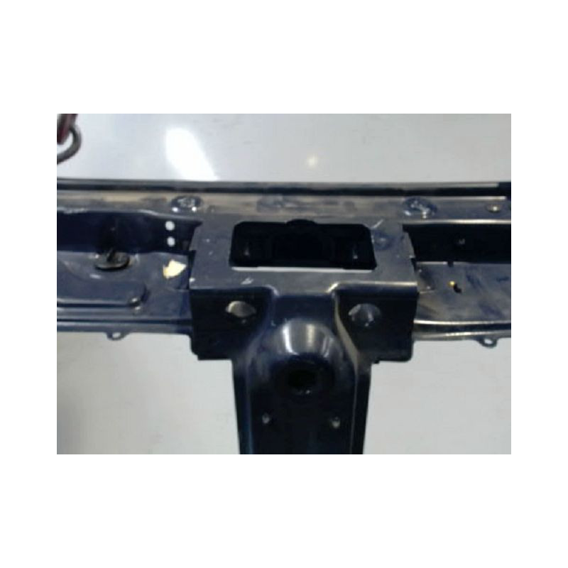 TRAVERSE SUPERIEURE ARMATURE AVANT DACIA SANDERO 2008-