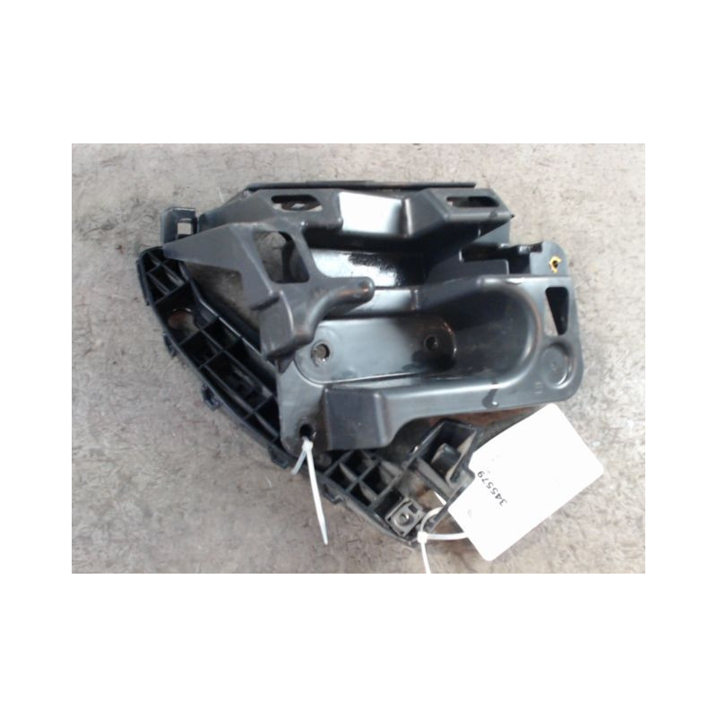 SUPPORT PARE-CHOC ARG PEUGEOT 208