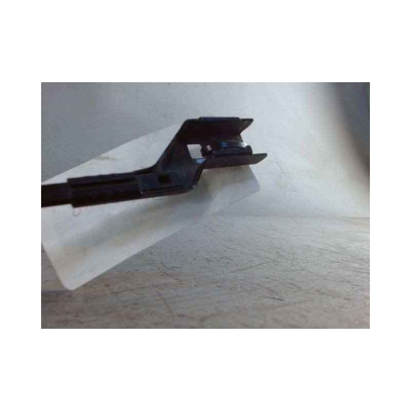 BRAS ESSUIE-GLACE AVANT GAUCHE VOLKSWAGEN POLO