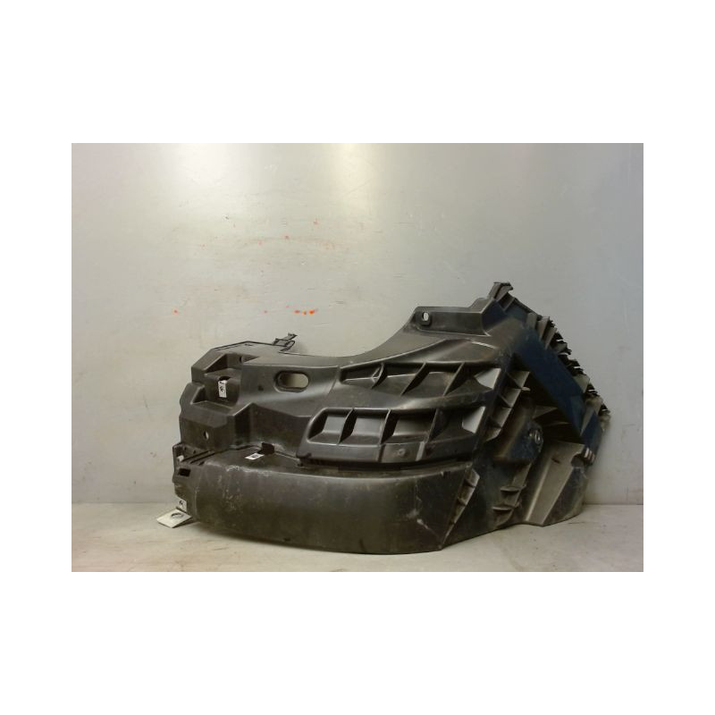 SUPPORT PARE-CHOC AVG RENAULT TRAFIC