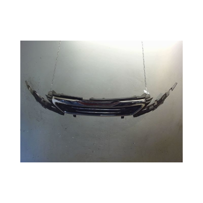 CALANDRE PEUGEOT 308