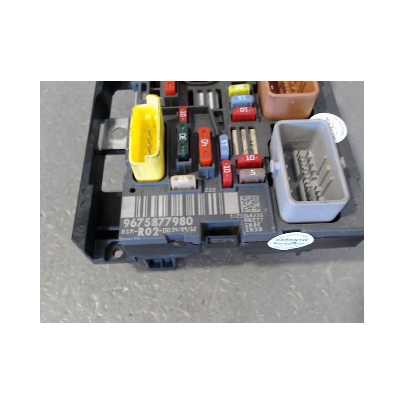 BOITE A FUSIBLES CITROEN C5
