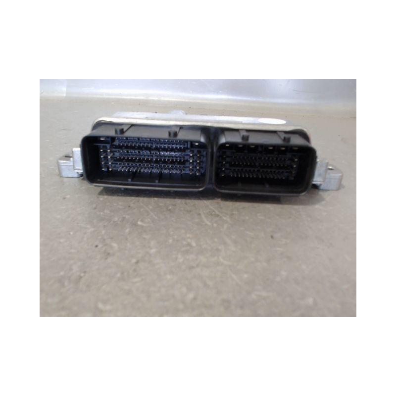 CALCULATEUR MOTEUR CITROEN C5