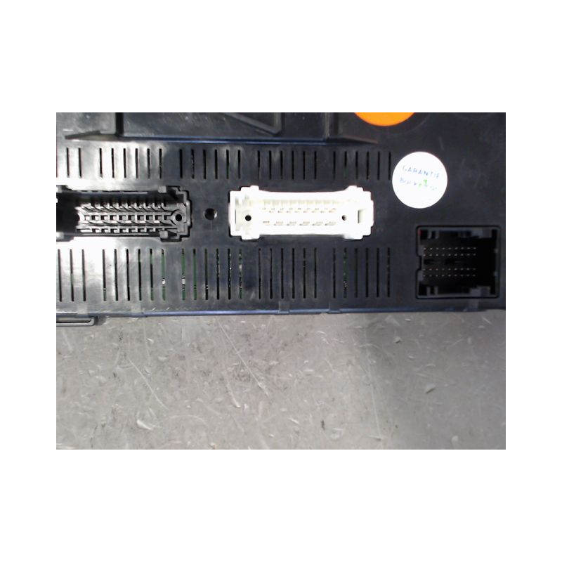 BOITIER GESTION HABITACLE RENAULT CLIO