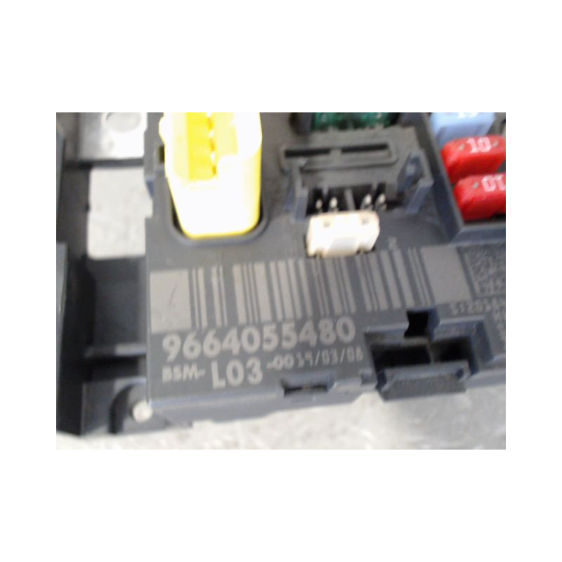 BOITE A FUSIBLES CITROEN C3