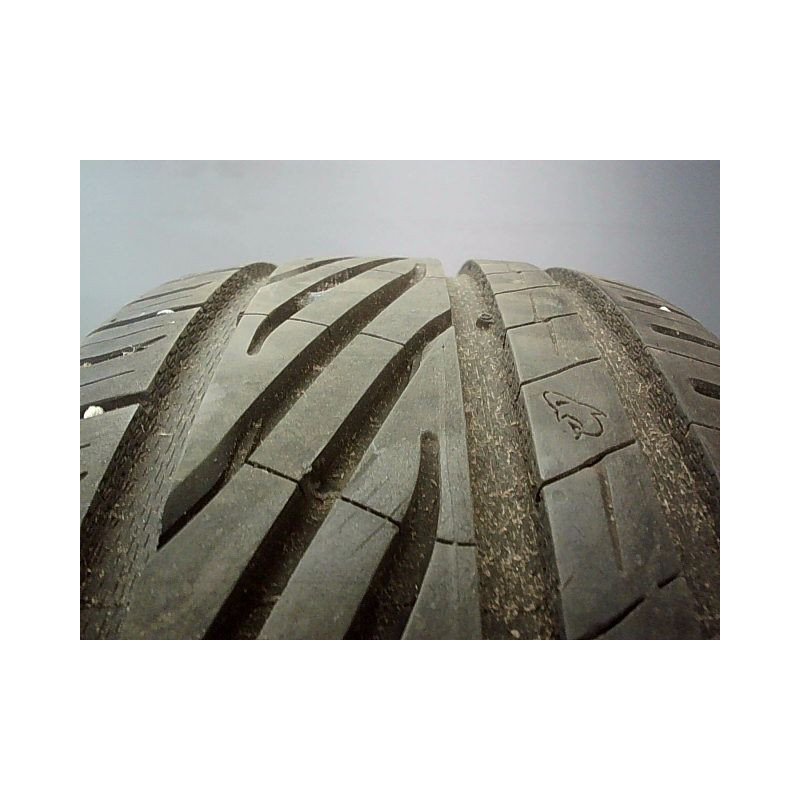 Pneu UNIROYAL RAIN SPORT 5 205 45 16 87 W