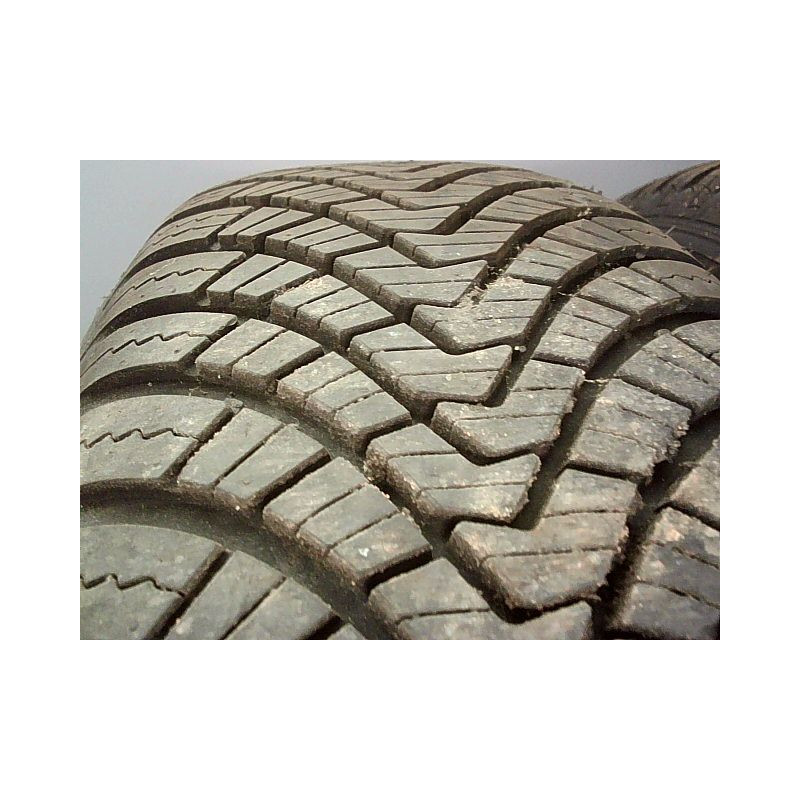 Paire de pneus LAUFENN G FIT 4S 185 65 15 92 T