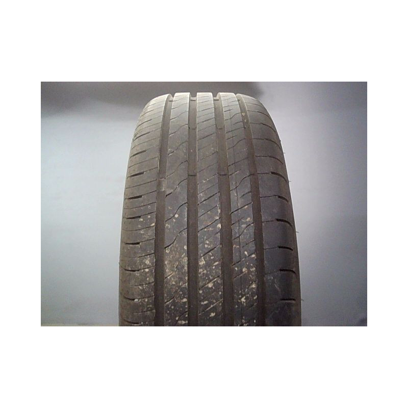 Pneu GOOD YEAR EFFICIENT GRIP PERFORMANCE 2 205 50 17 93 W
