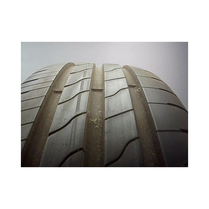 Pneu GOOD YEAR EFFICIENT GRIP COMPACT 185 65 15 88 T