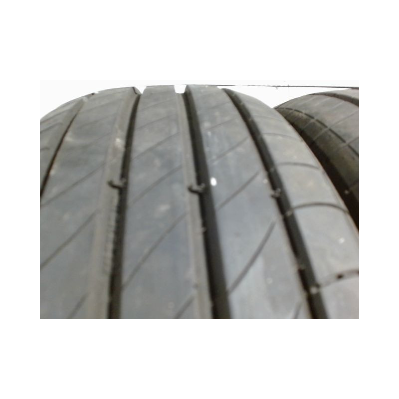 Paire de pneus MICHELIN PRIMACY 4 165 65 15 81 T